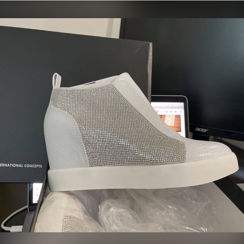 NWB INC INTERNATIONAL BEJEWELED PLATFORM HIGH TOP SNEAKERS